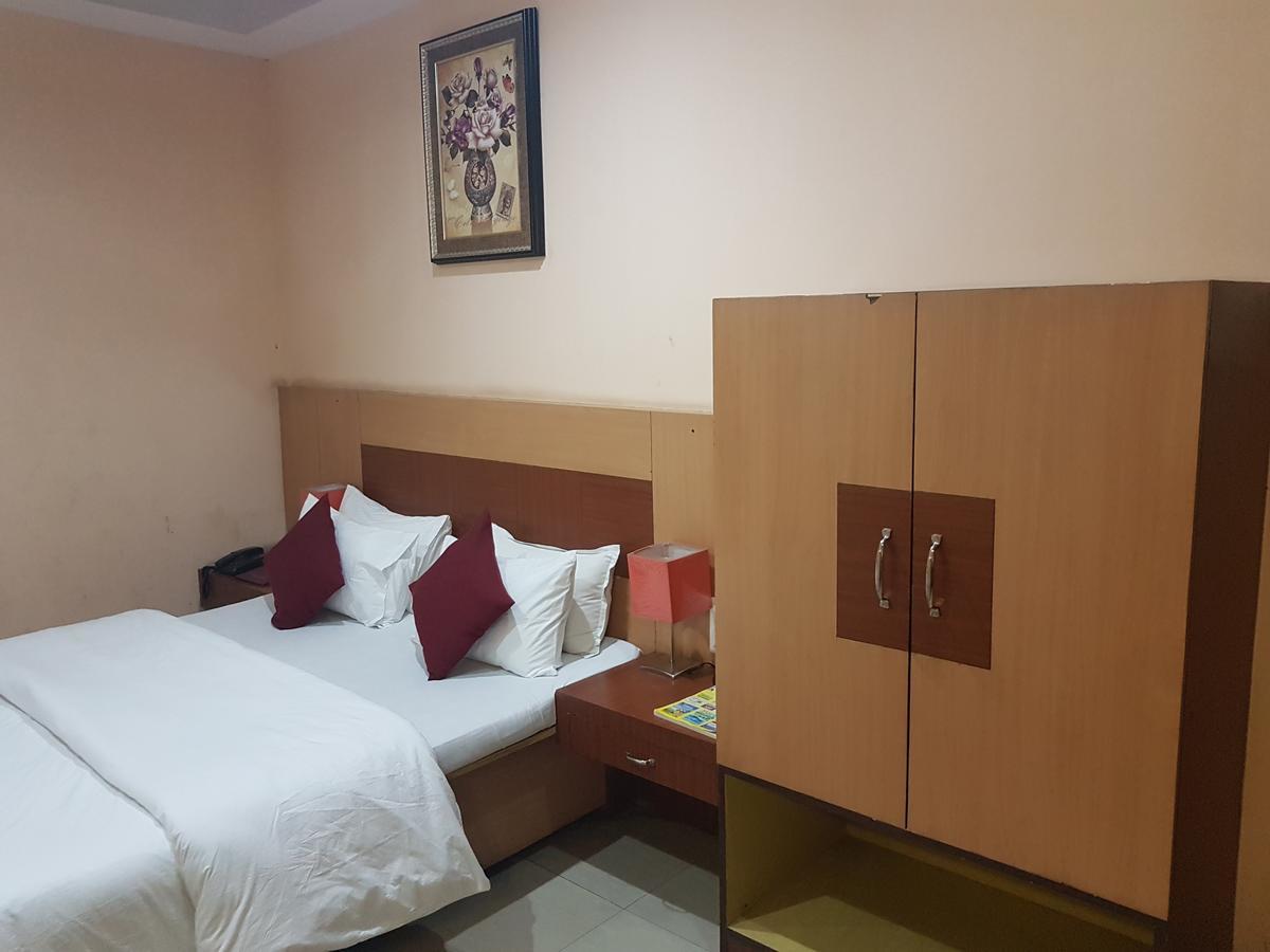 Hotel Simla Siliguri Ngoại thất bức ảnh