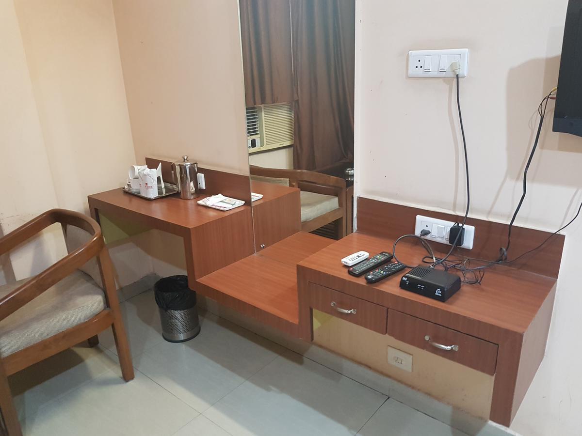 Hotel Simla Siliguri Ngoại thất bức ảnh