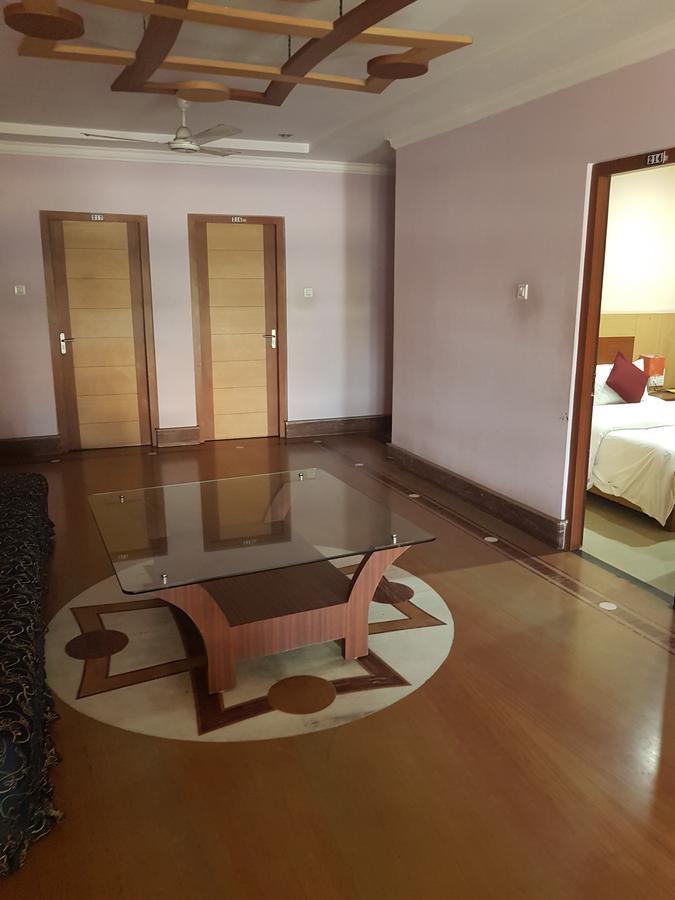 Hotel Simla Siliguri Ngoại thất bức ảnh
