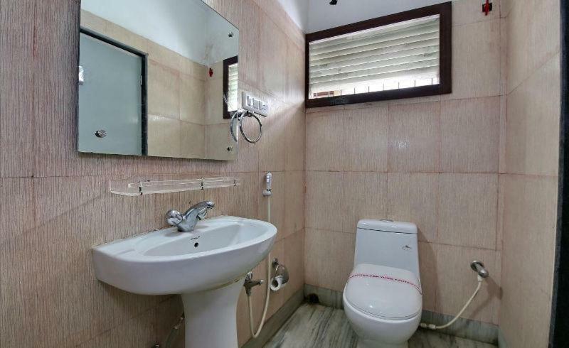 Hotel Simla Siliguri Ngoại thất bức ảnh